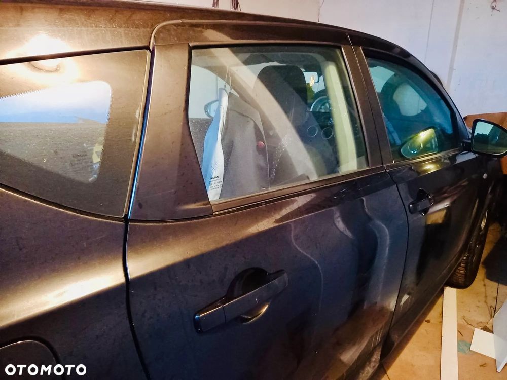 Nissan Qashqai 1.6 DCi 4x4 Acenta - 8