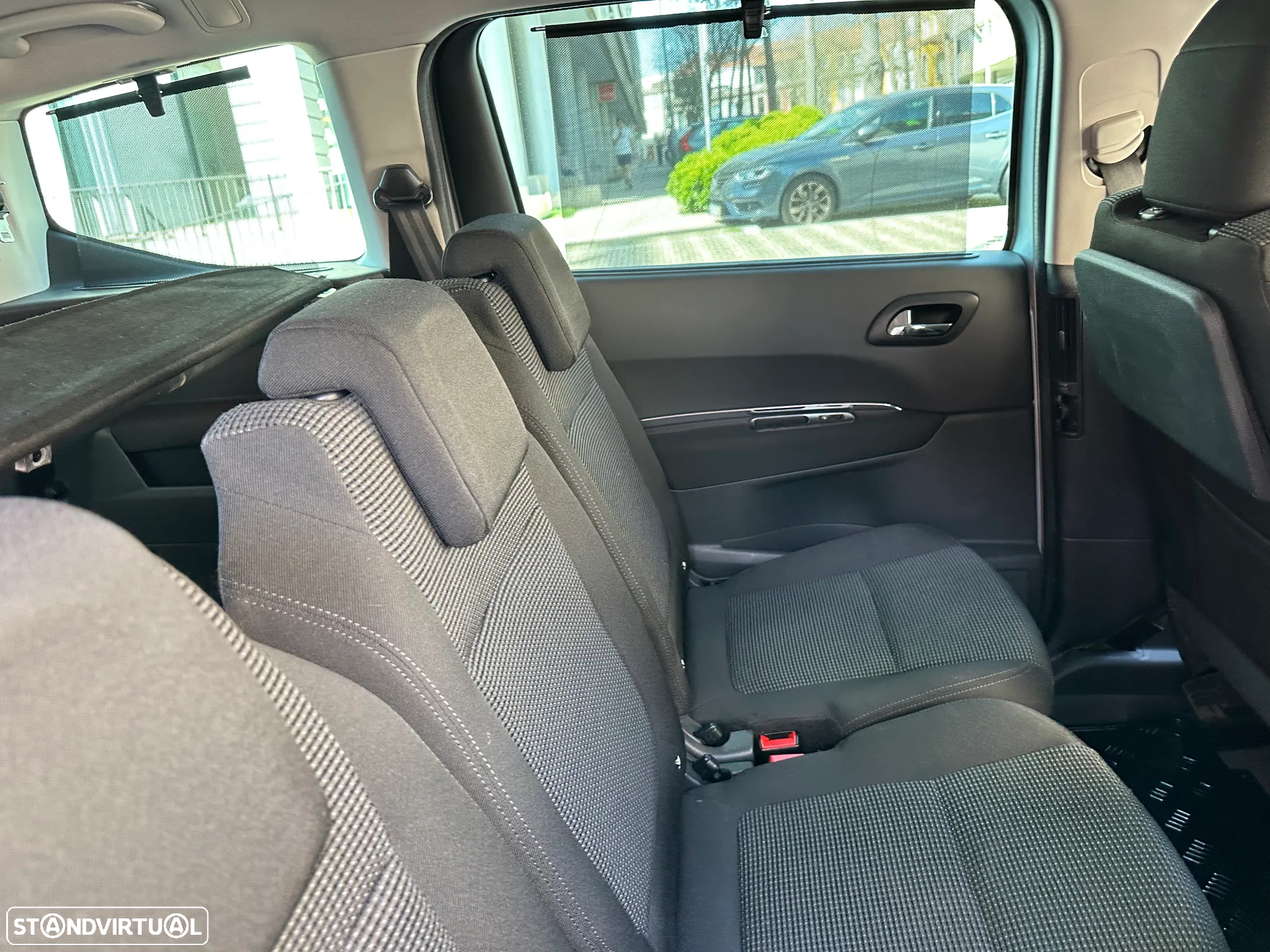 Peugeot 5008 1.6 HDi Executive - 28