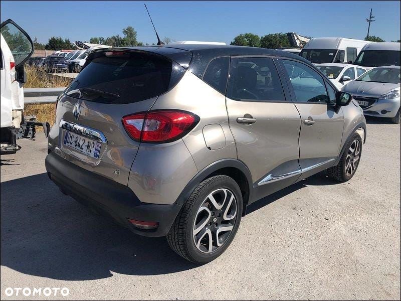 Renault Captur - 3