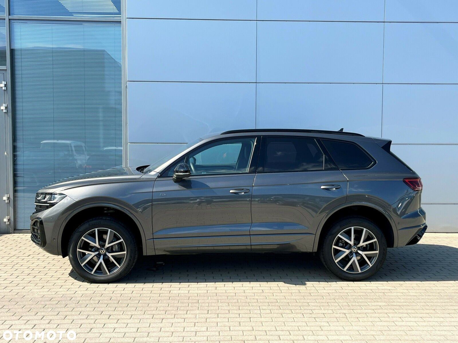 Volkswagen Touareg 3.0 V6 TDI 4Motion R-Line - 8