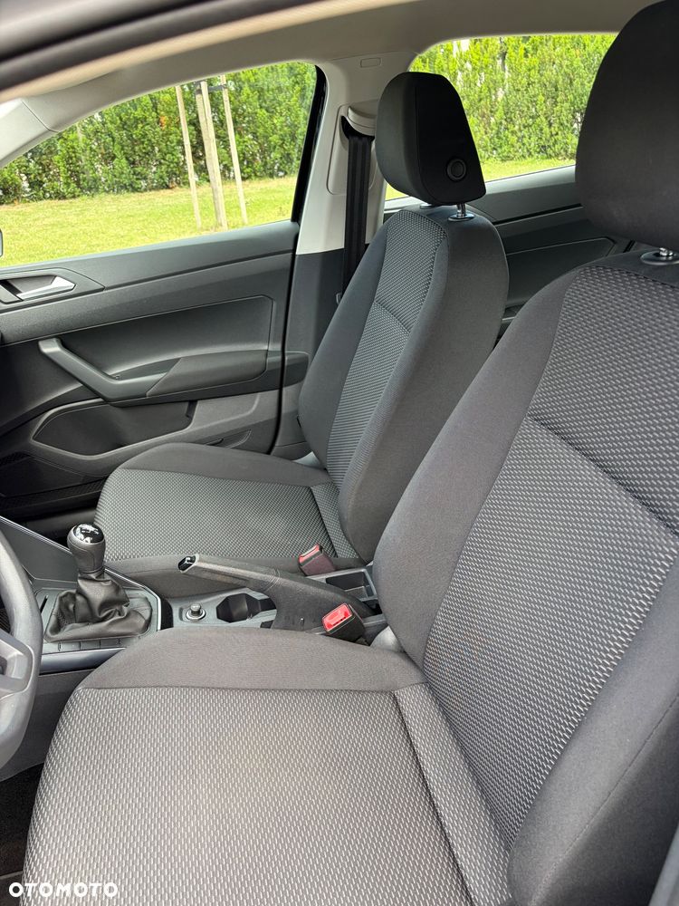 Volkswagen Polo 1.0 (Blue Motion Technology) Comfortline - 19