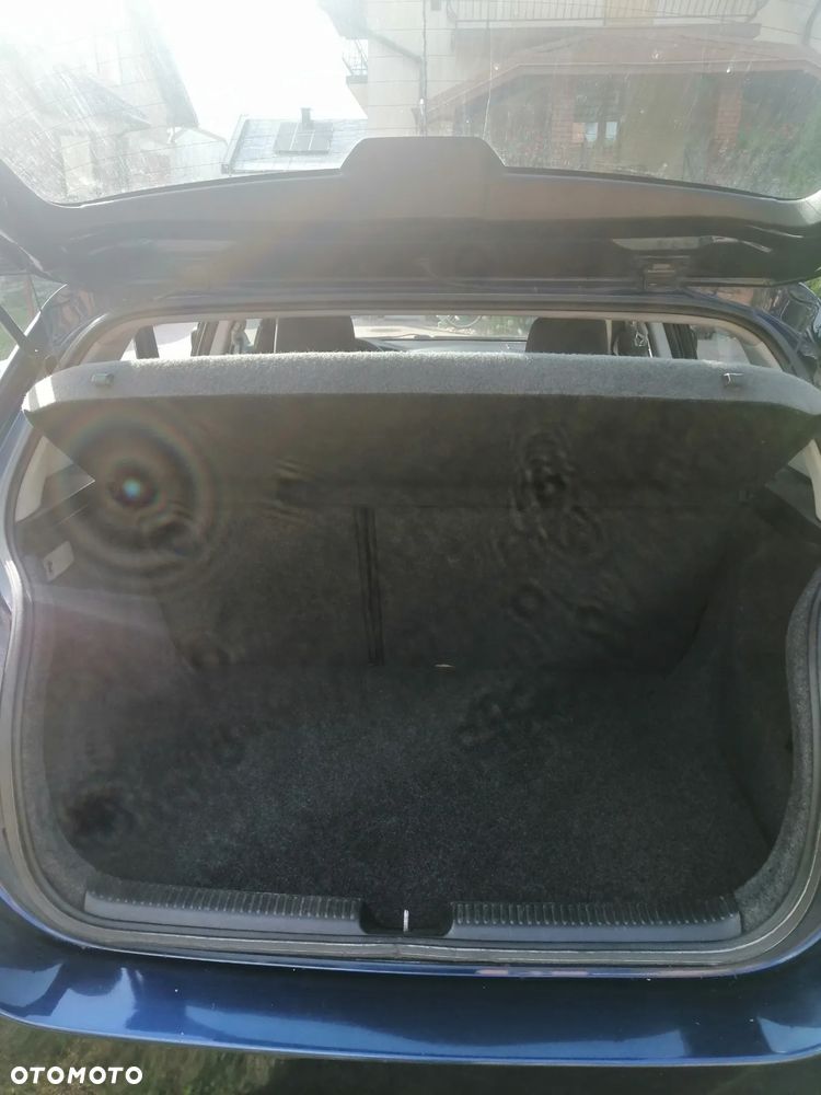 Toyota Corolla 1.4 VVT-i Base - 15