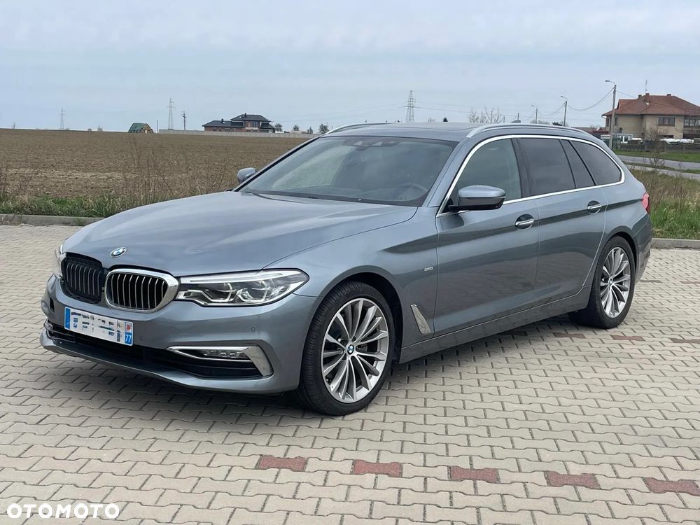 BMW Seria 5 520d xDrive Luxury Line - 1