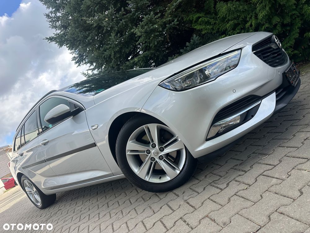 Opel Insignia - 2