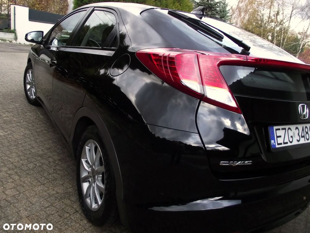 Honda Civic 1.8 Executive - 11