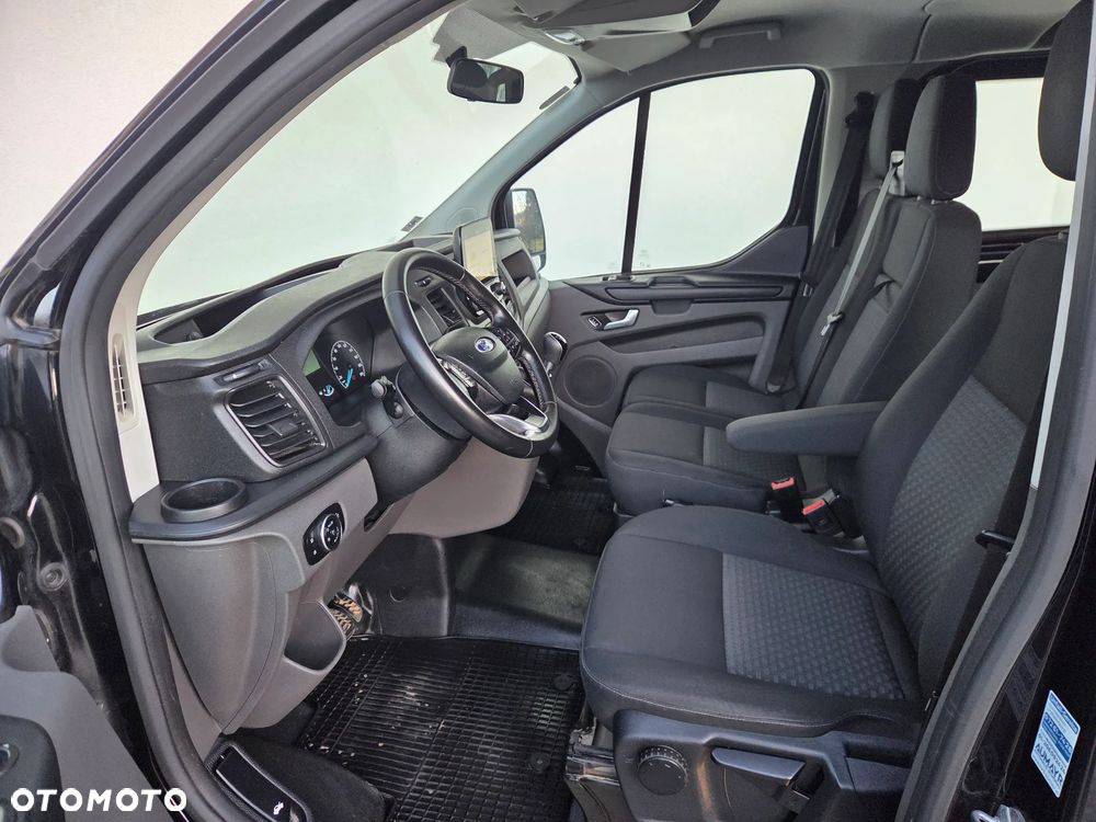 Ford Transit Custom - 8