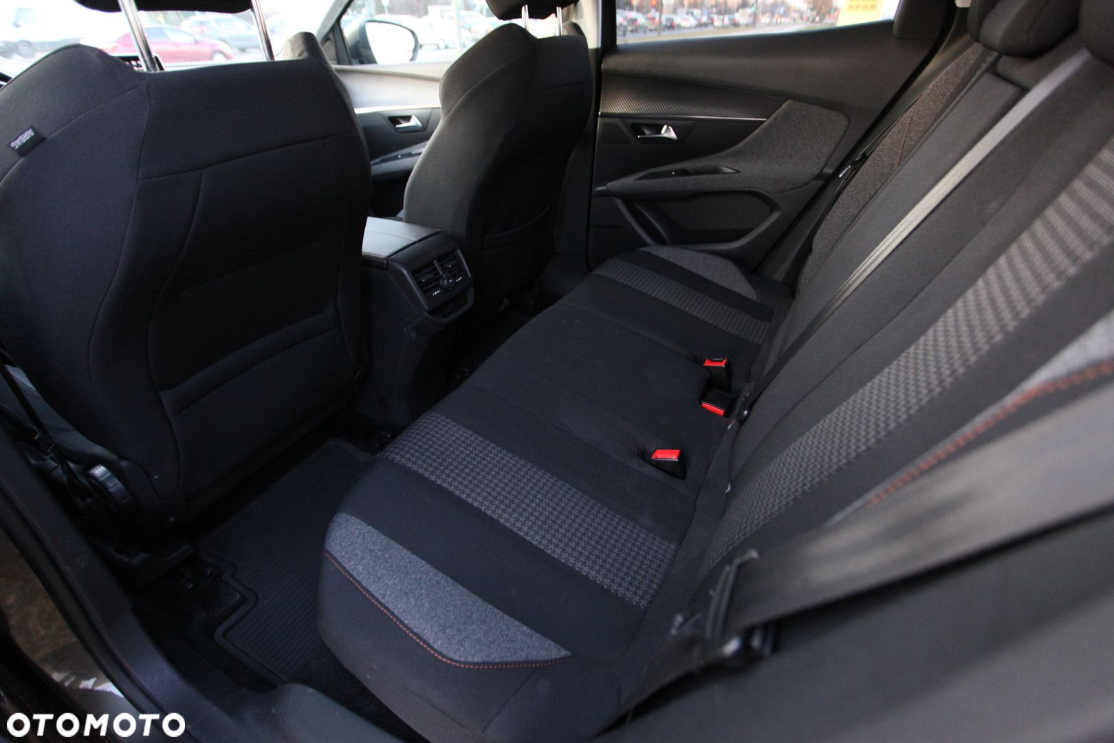 Peugeot 3008 - 16