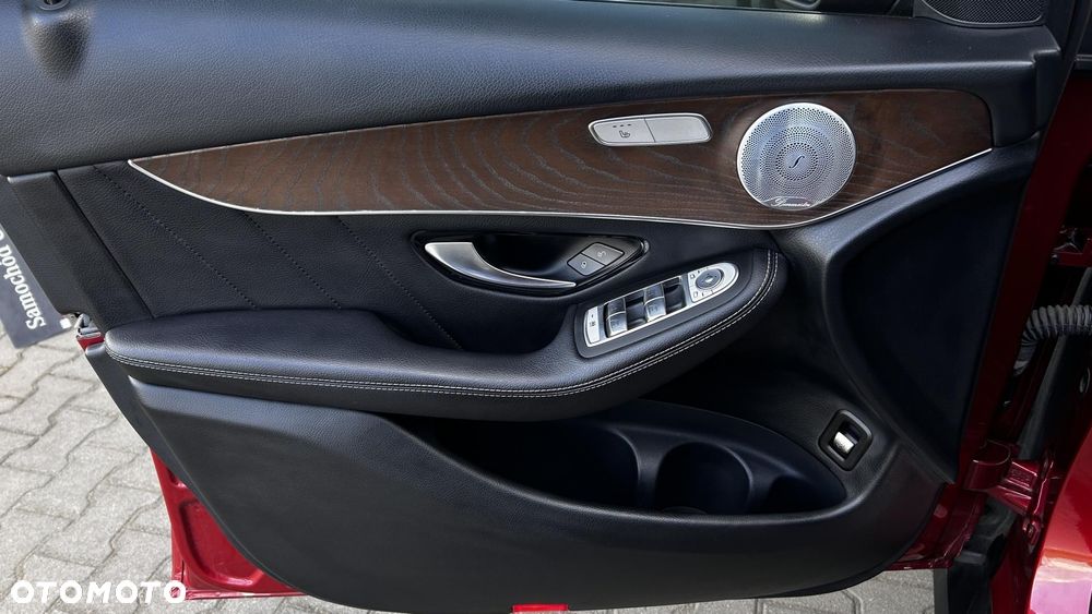 Mercedes-Benz GLC - 13