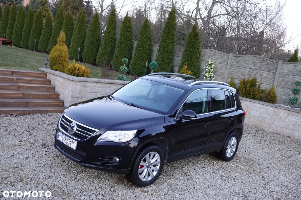 Volkswagen Tiguan - 2