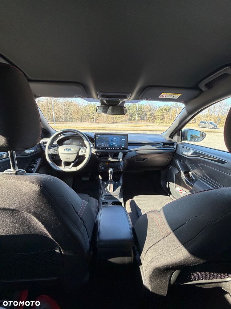 Ford Focus 1.0 EcoBoost mHEV ST-Line Design - 8