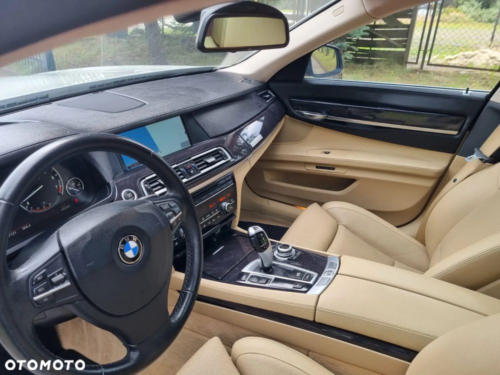 BMW Seria 7 - 3
