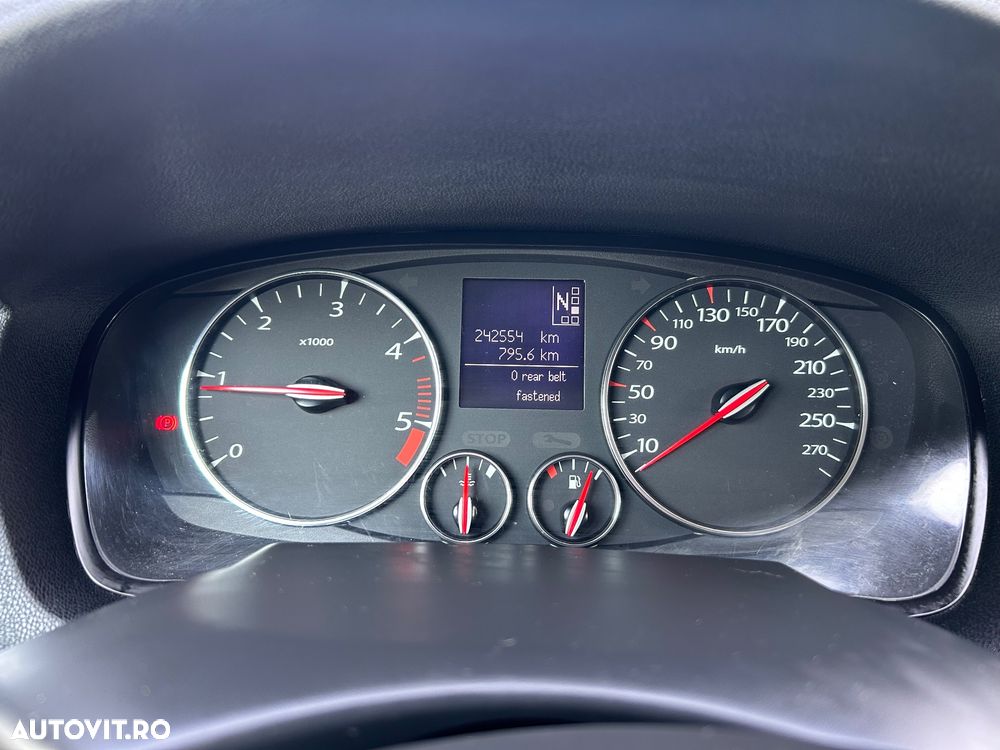 Renault Laguna - 13
