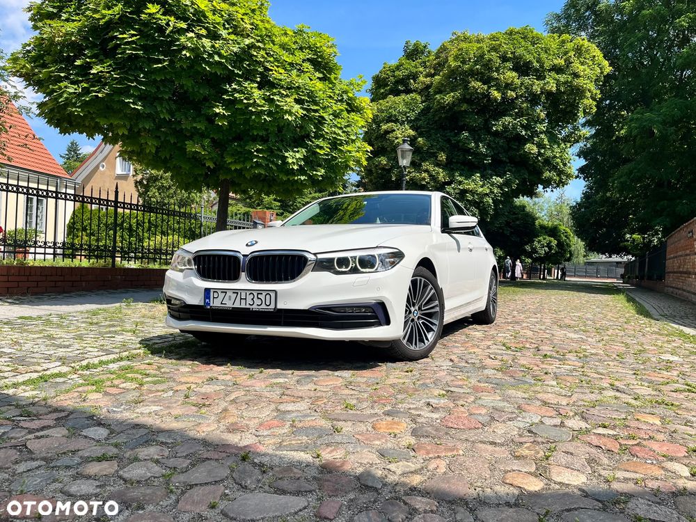 BMW Seria 5 518d Sport Line - 2