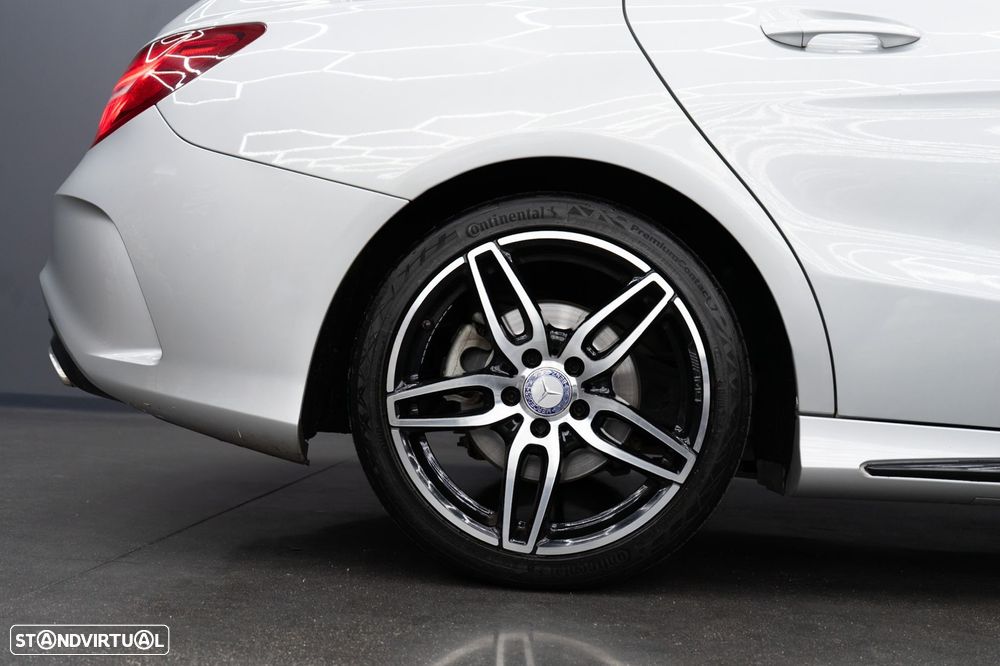 Mercedes-Benz CLA 180 d Shooting Brake AMG Line Aut. - 13