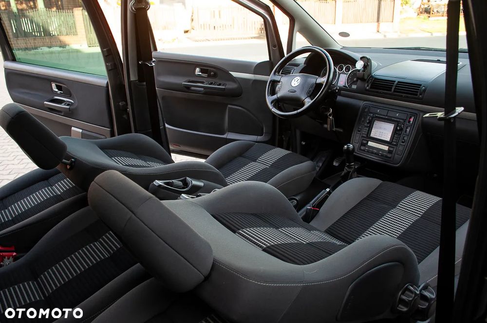 Volkswagen Sharan 2008 photo 5