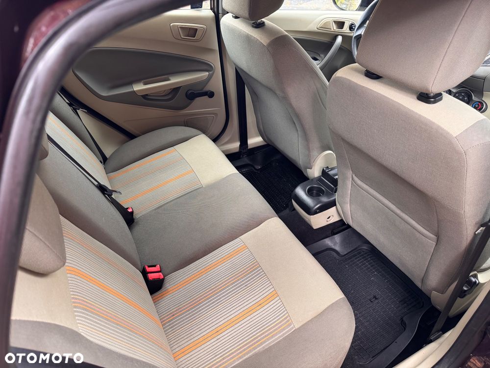 Ford Fiesta - 14