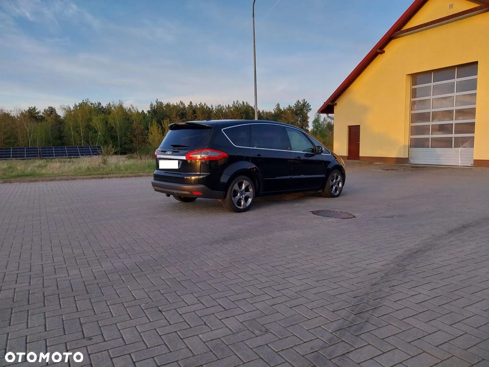 Ford S-Max 2.0 TDCi DPF Titanium - 4