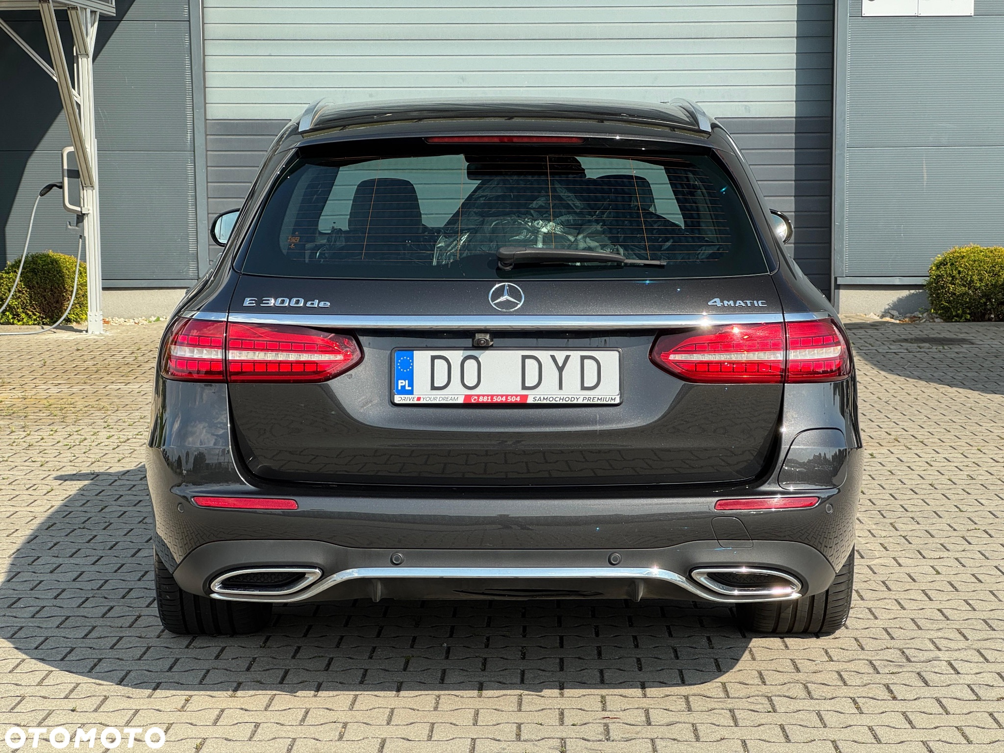 Mercedes-Benz Klasa E 300 de 4-Matic AMG - 4
