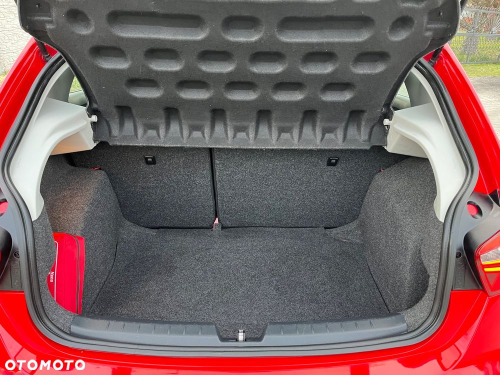 Seat Ibiza 1.2 TSI CONNECT - 33