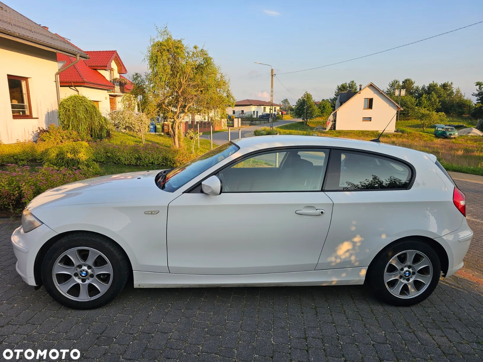 BMW Seria 1 116i - 4