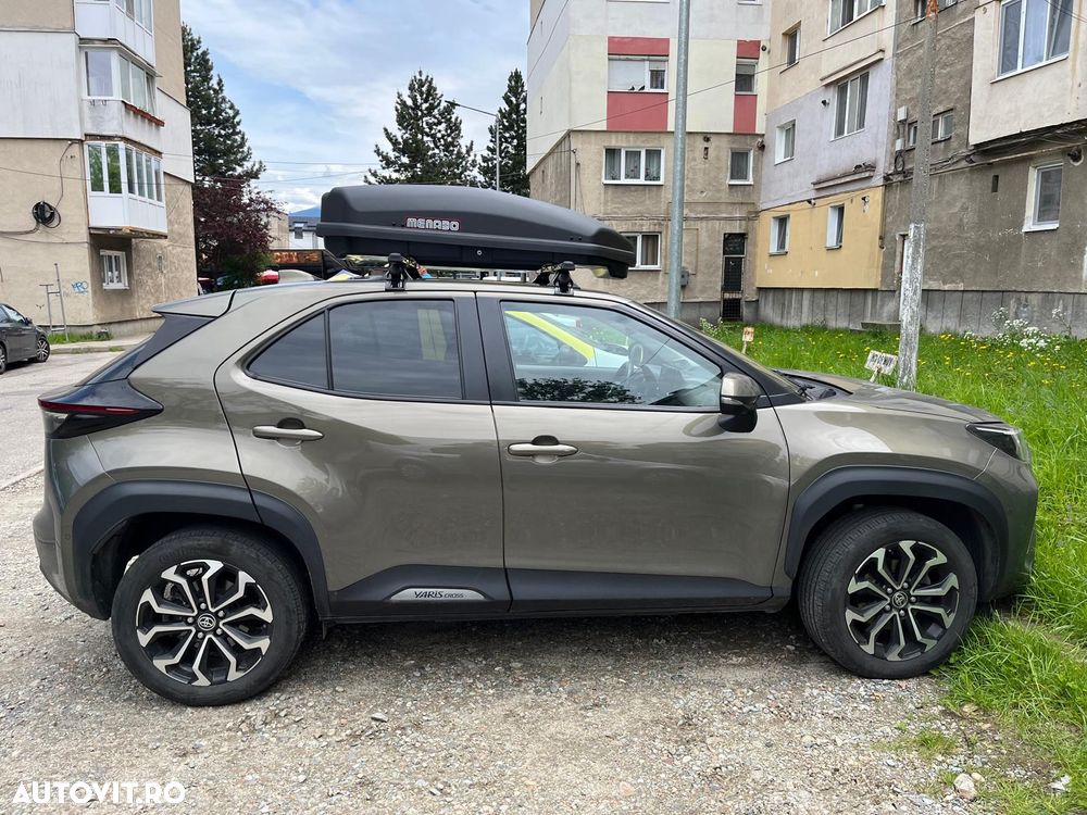 Toyota Yaris Cross 1.5 VVT-i HSD 4x4 Exclusive Premiere - 5