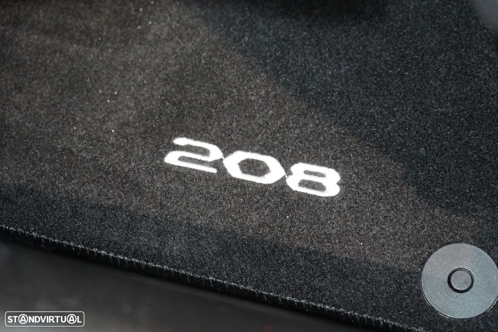 Peugeot 208 - 39