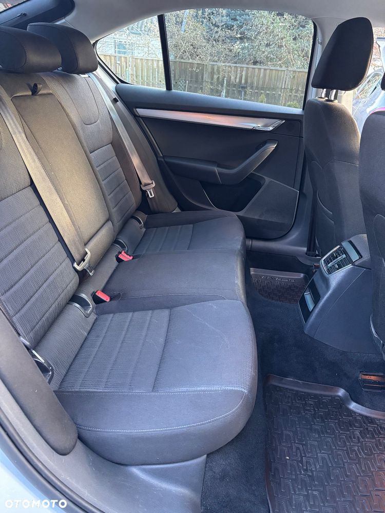 Skoda Octavia 1.4 TSI DSG Drive - 29