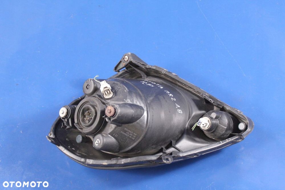 REFLEKTOR LAMPA PRZÓD PRAWY TOYOTA MR2 99-06r UK - 8