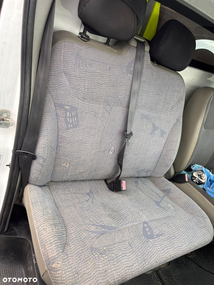 Opel Vivaro - 7