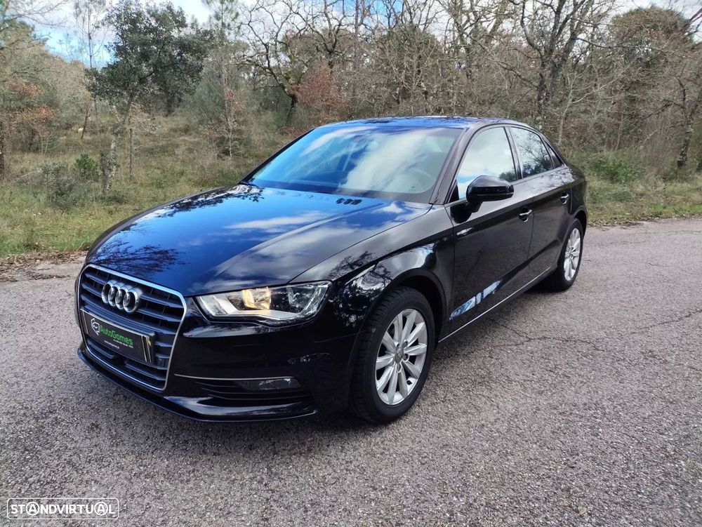 Audi A3 Limousine 1.6 TDI Business Line Attraction - 9