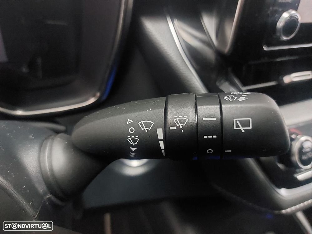 Toyota Corolla 1.8 Hybrid Comfort - 23