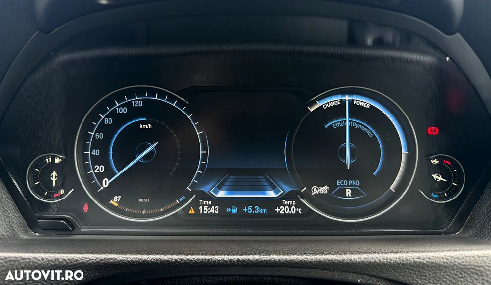 BMW Seria 3 318d Aut. Edition Luxury Line Purity - 14
