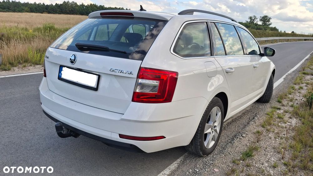 Skoda Octavia 1.6 TDI Ambition - 3