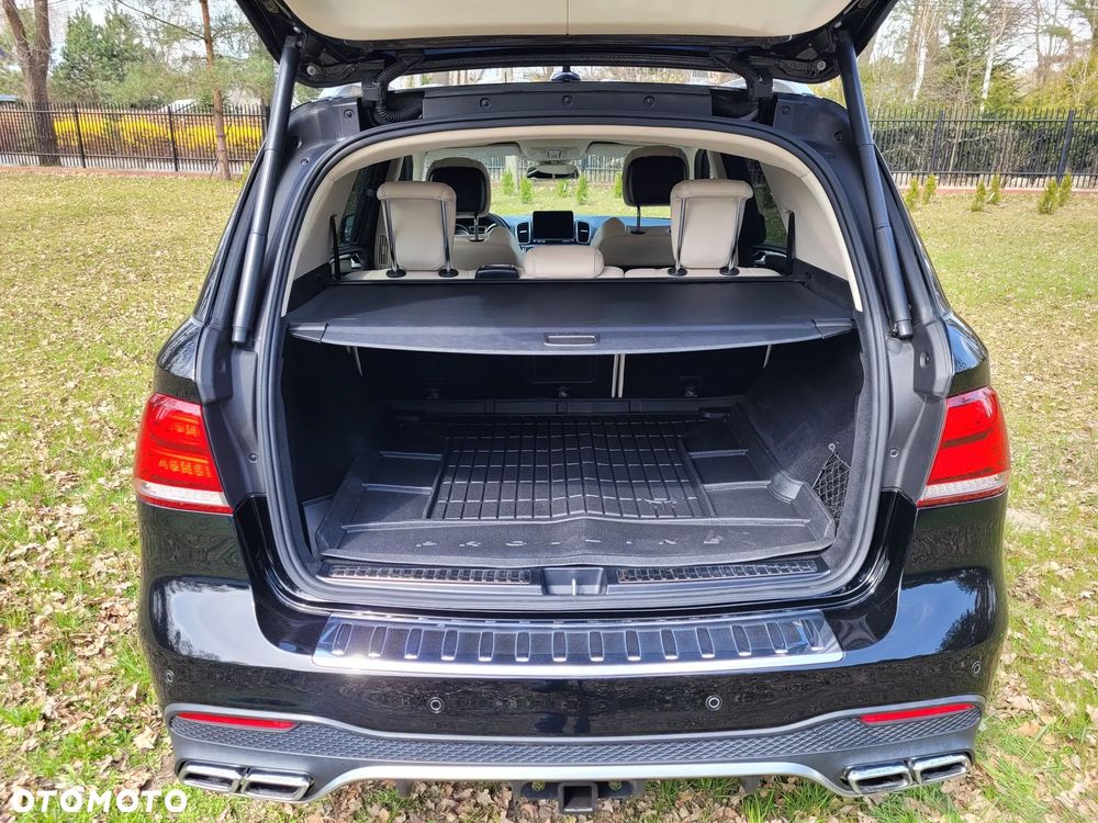 Mercedes-Benz GLE - 17