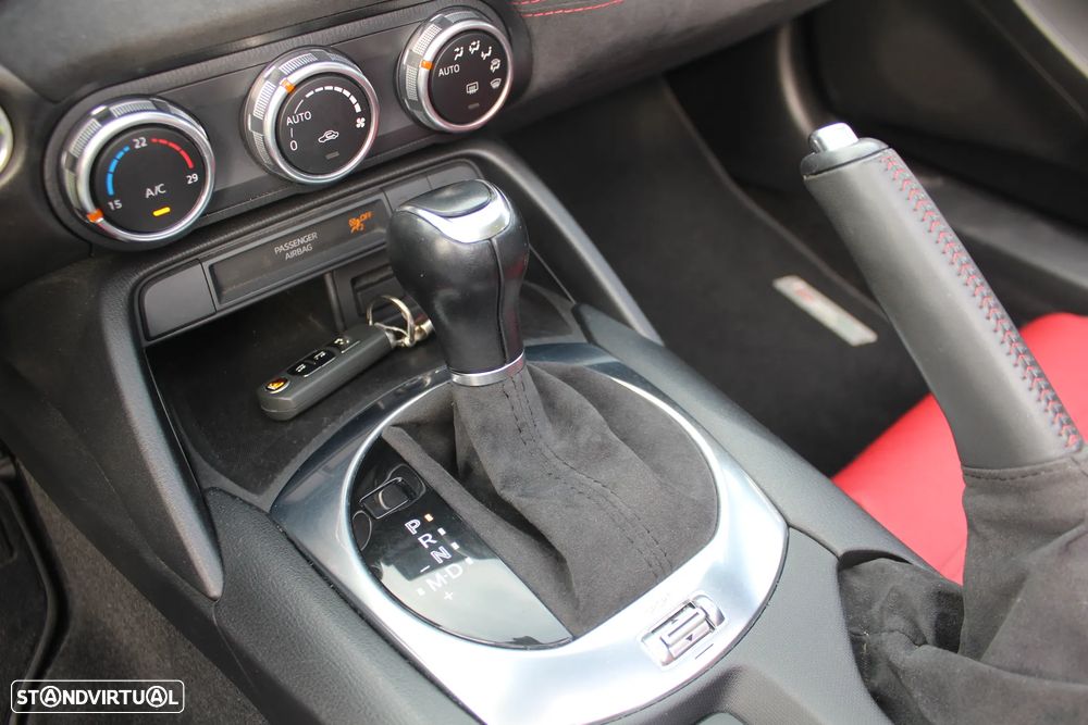 Abarth 124 Spider 1.4 T Multiair AT6 - 24