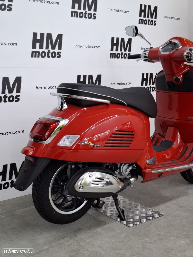 Vespa GTS Super RST- GARANTIA DE FABRICA - 15