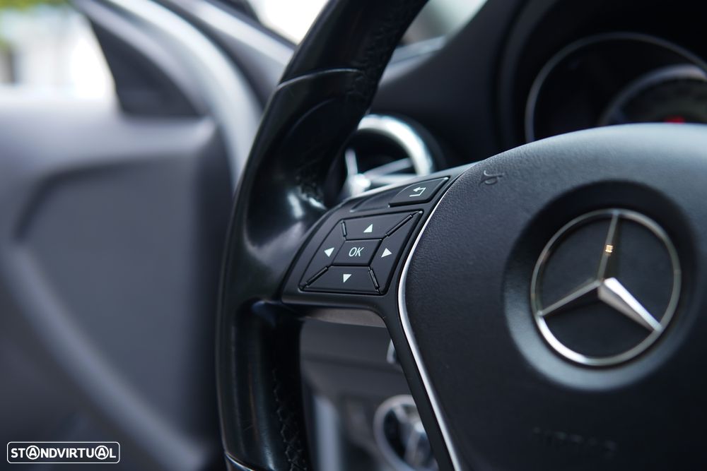 Mercedes-Benz GLA 220 CDI Style - 46