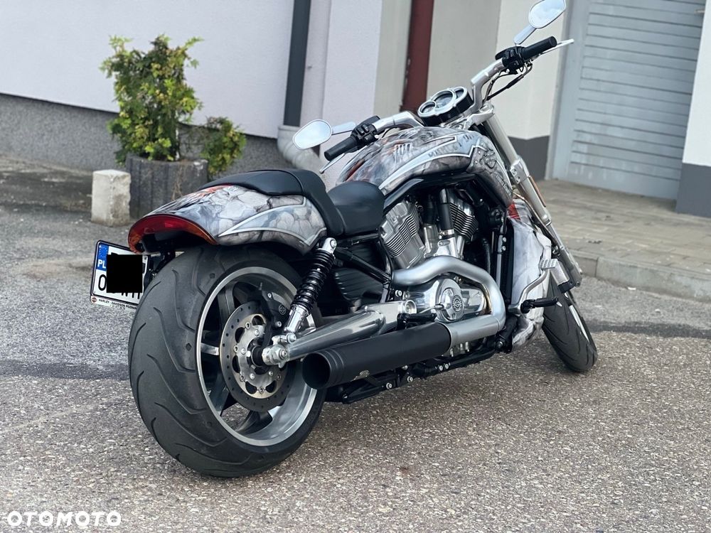 Harley-Davidson V-Rod Muscle - 13