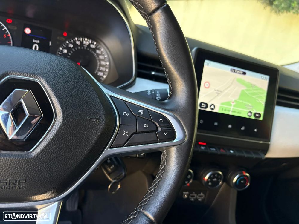 Renault Clio 1.0 TCe Limited - 29