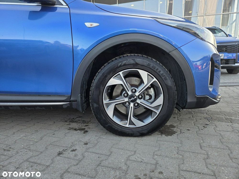 Kia XCeed 1.5 T-GDI M - 25