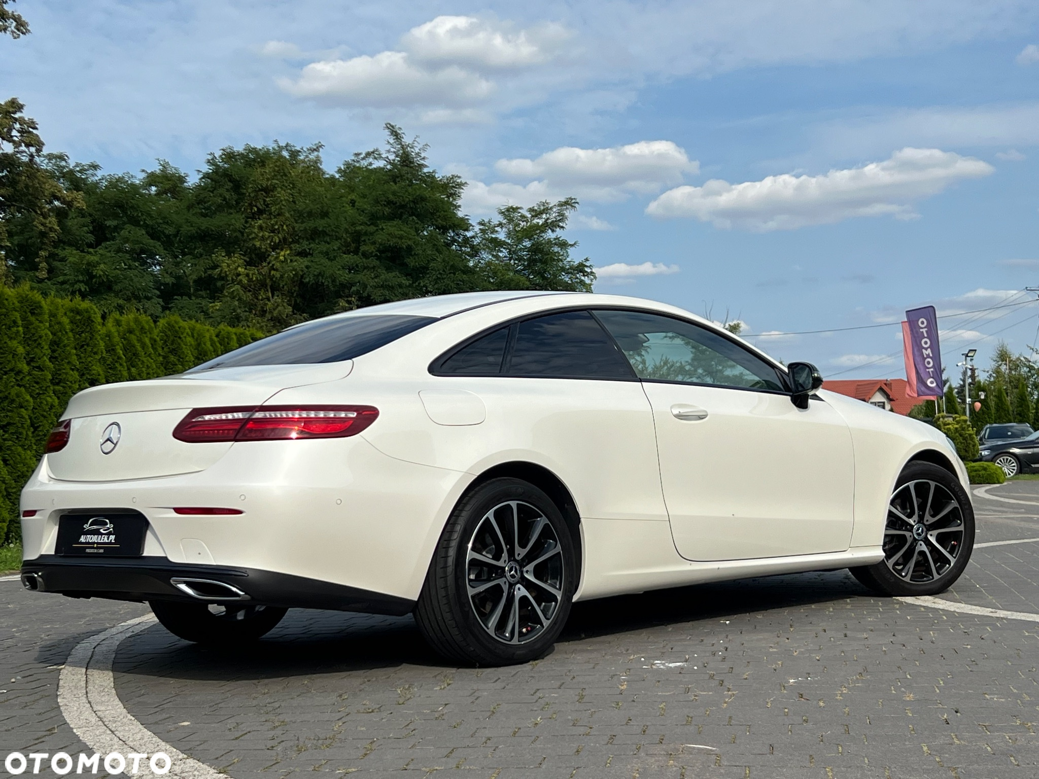 Mercedes-Benz Klasa E 220 d Coupe 9G-TRONIC - 9