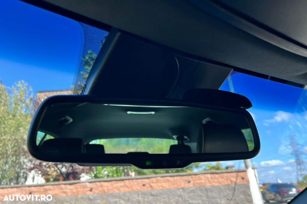 Kia Sportage 1.6 T-GDI 6MT 4x2 GT Line - 18