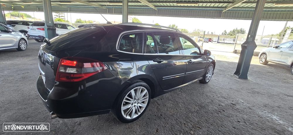 Renault Laguna Break 2.0 dCi GT - 7