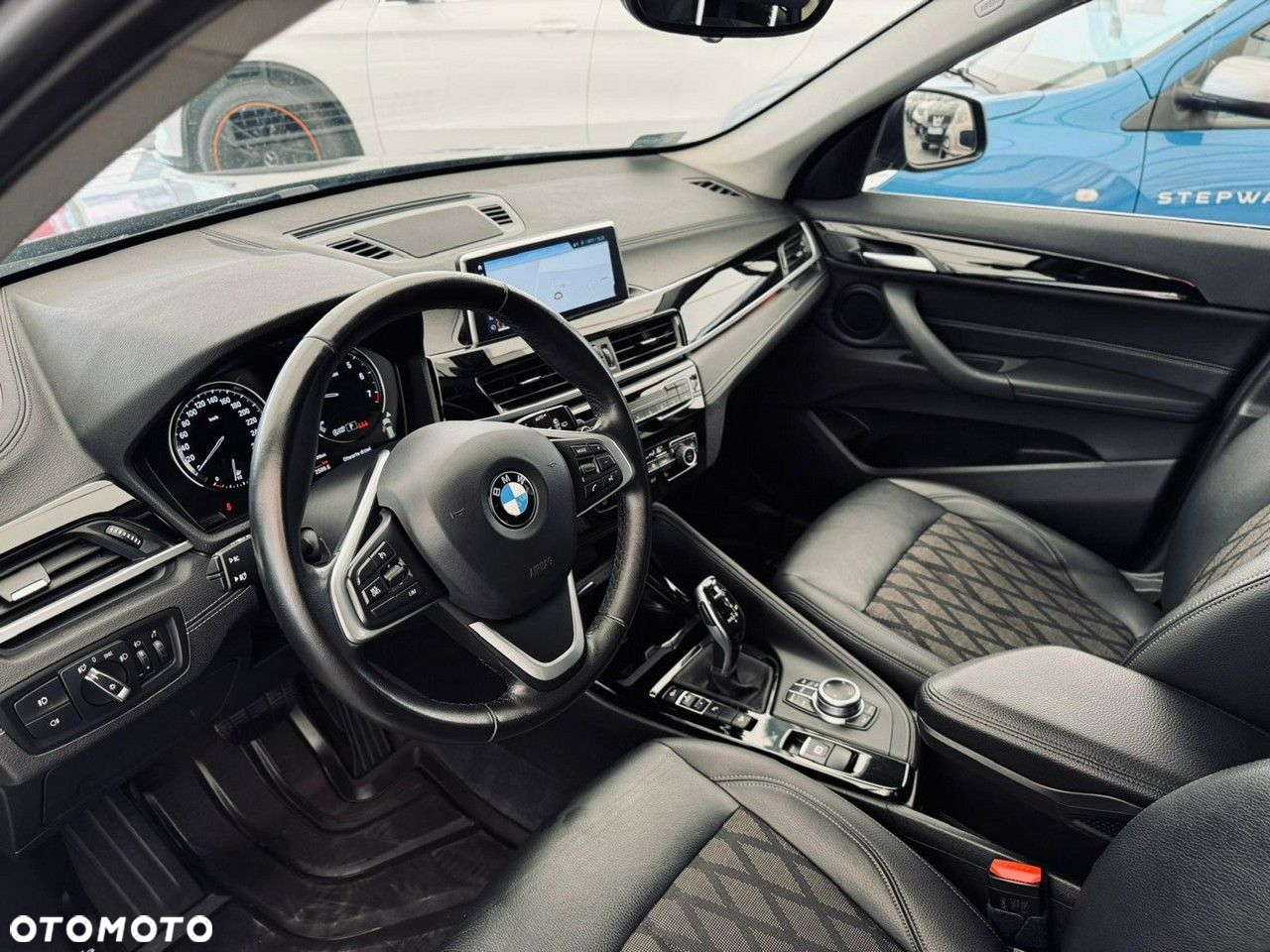 BMW X1 - 26