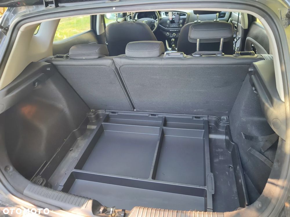 Kia Ceed - 17