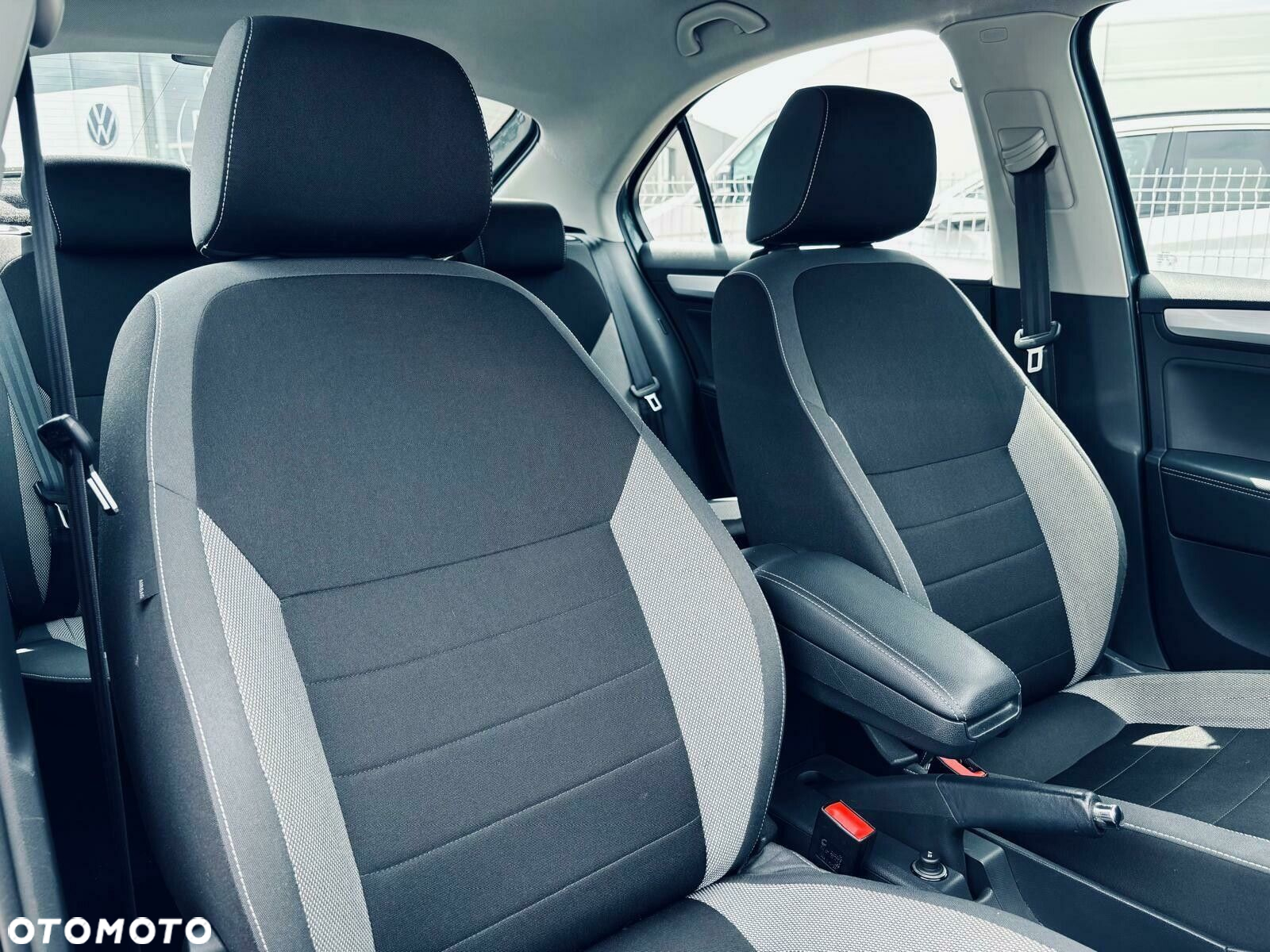 Skoda RAPID 1.0 TSI Ambition - 13