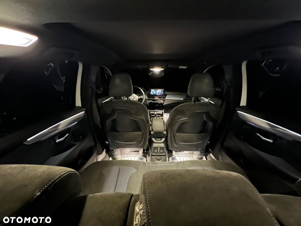 BMW Seria 2 220d Sport-Aut M Sport - 36