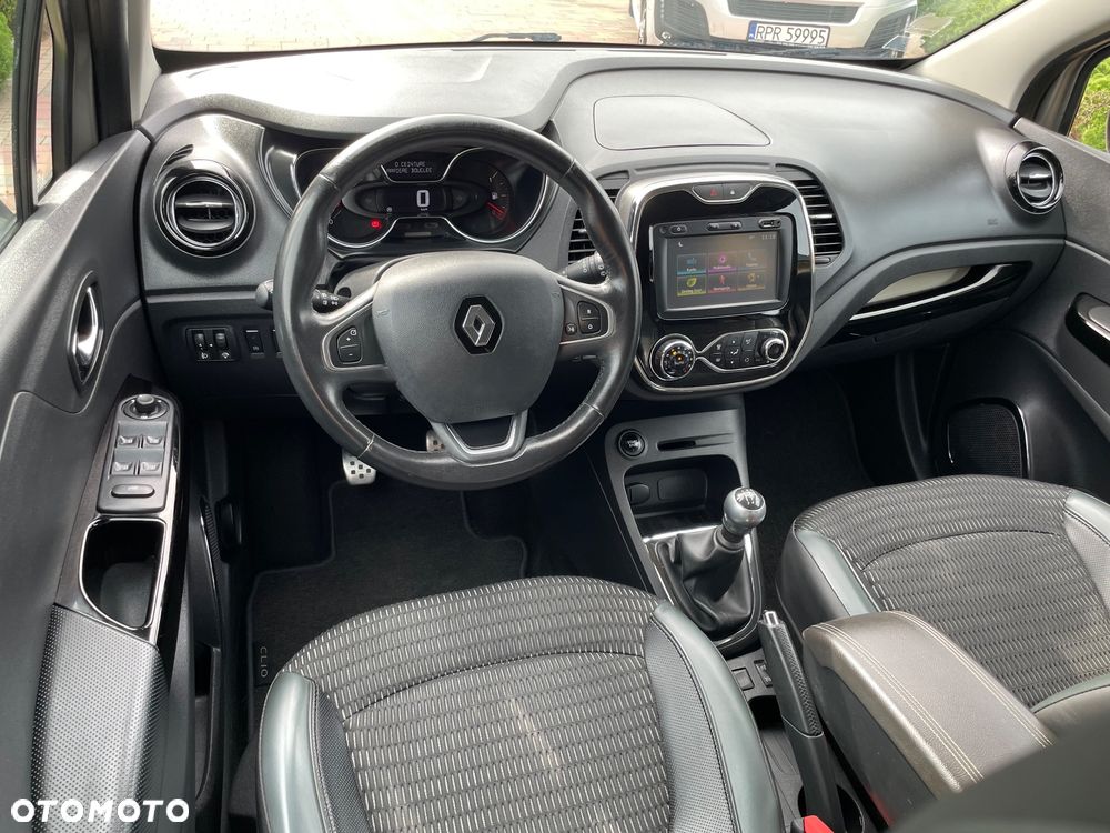 Renault Captur - 10