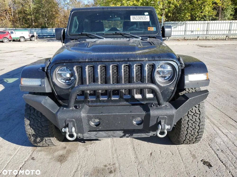 Jeep Wrangler - 6