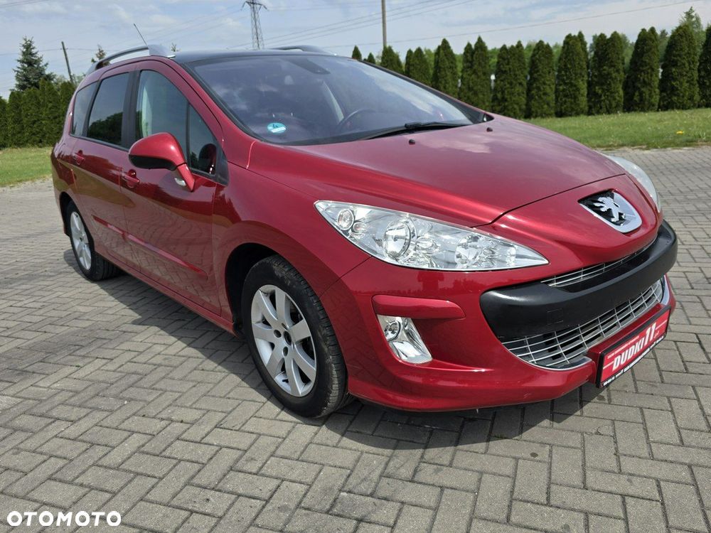 Peugeot 308 - 1